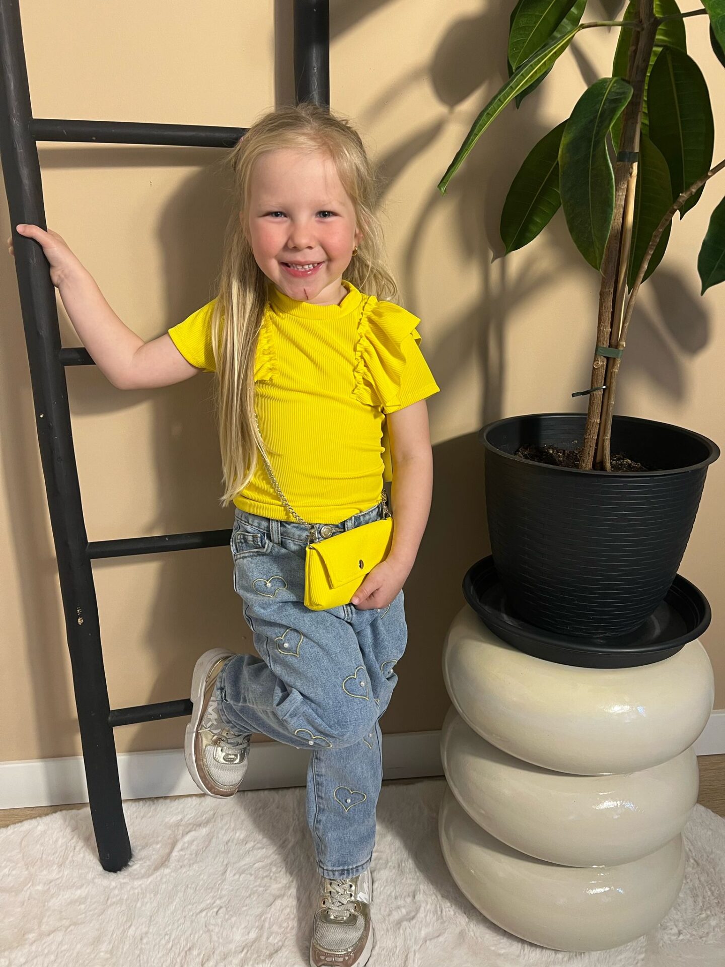 Girls Ruffle top met tas