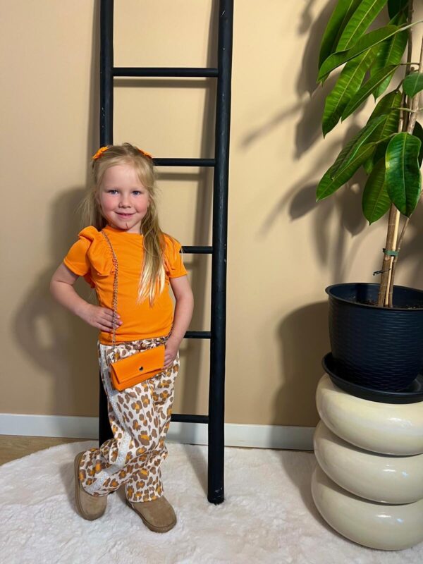Girls oranje panter flair