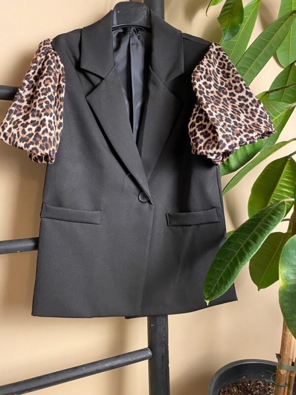 Meisje blazer panter