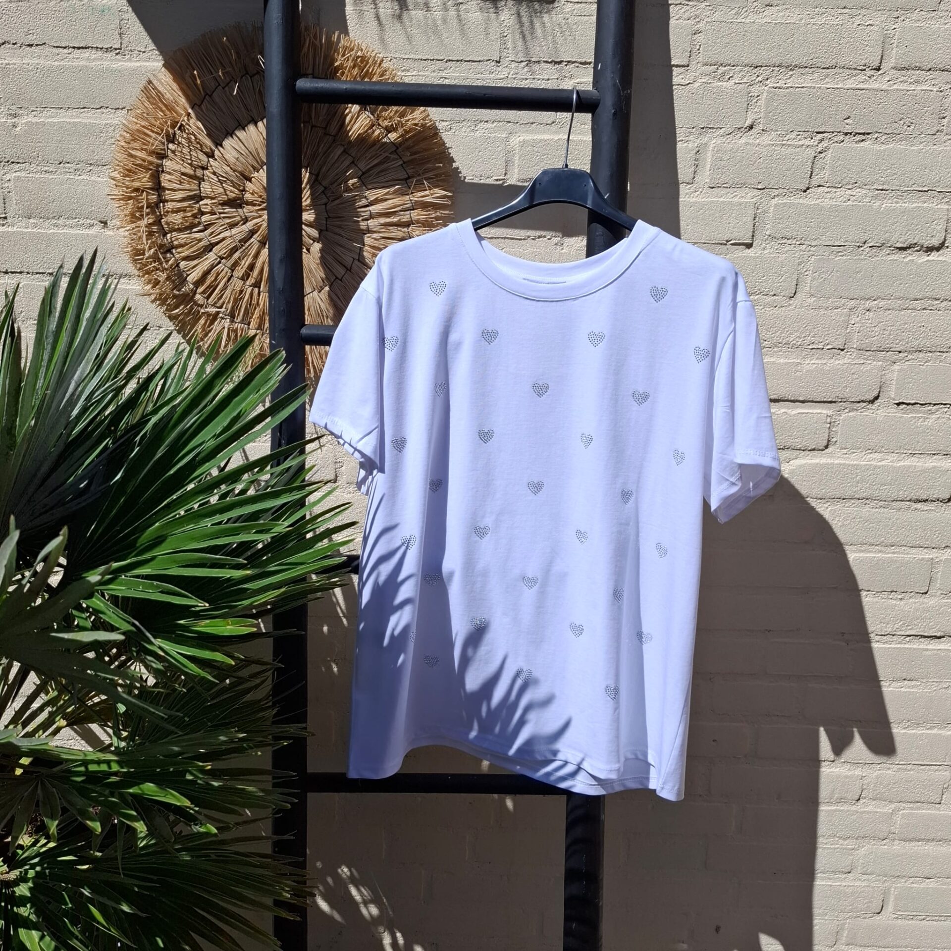 Dames T-shirt met Hartjes van Stras Steentjes - Afbeelding 2